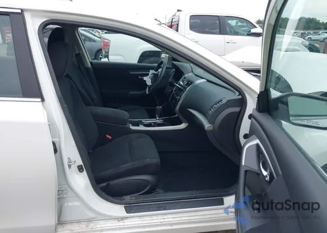 2014 Nissan Altima 2.5 z USA, uszkodzony, nr VIN 1N4AL3AP8EC199013